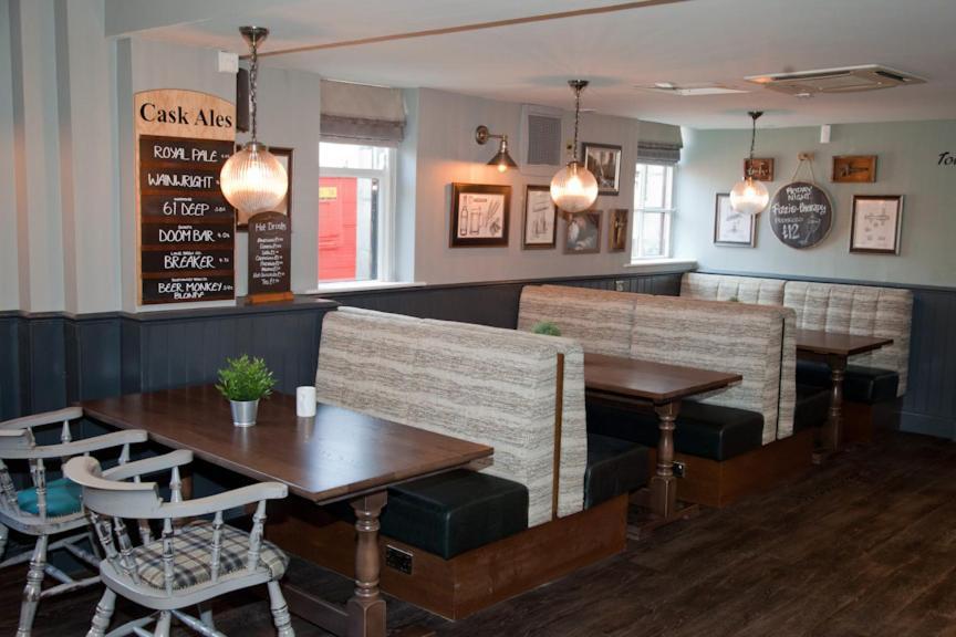 The Royal Hotel Bolton-le-Sands Bilik gambar